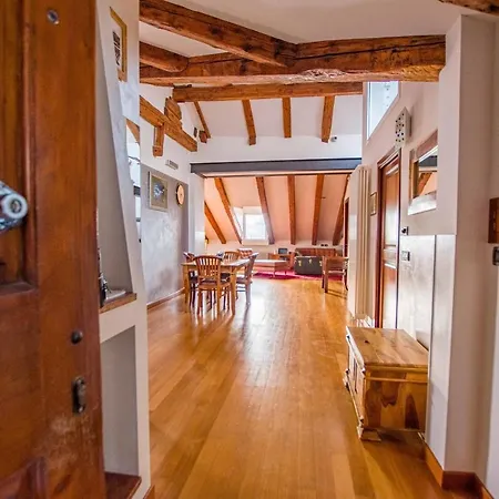 Apartman Panorama Loft Trieszt